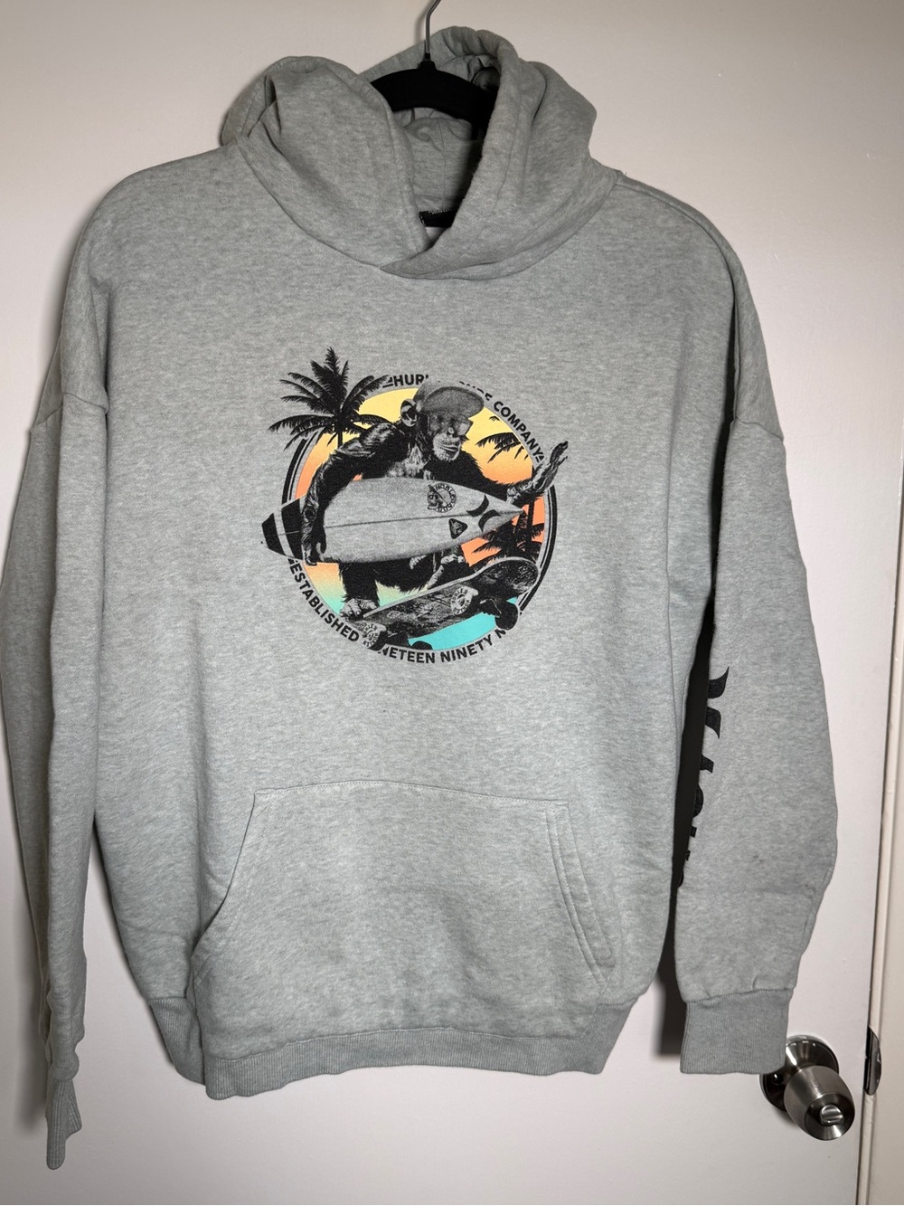 Hurley Gray Surf Monkey Beach Graphic Hoodie - Kids Casual Hoodie Pullover XL